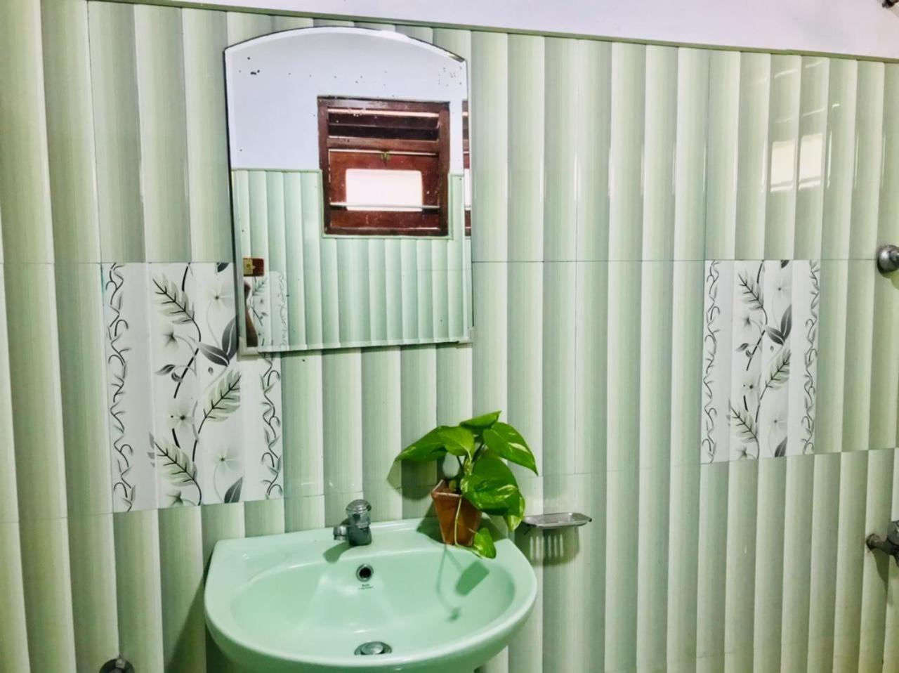 Lucky Mongrooves Apartment Midigama East Ngoại thất bức ảnh